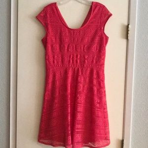 Keyhole open back dress